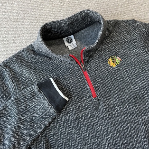 NHL Other - Chicago Blackhawks Men's 1/4 Zip Pullover Fleece Herringbone Gray Size XL